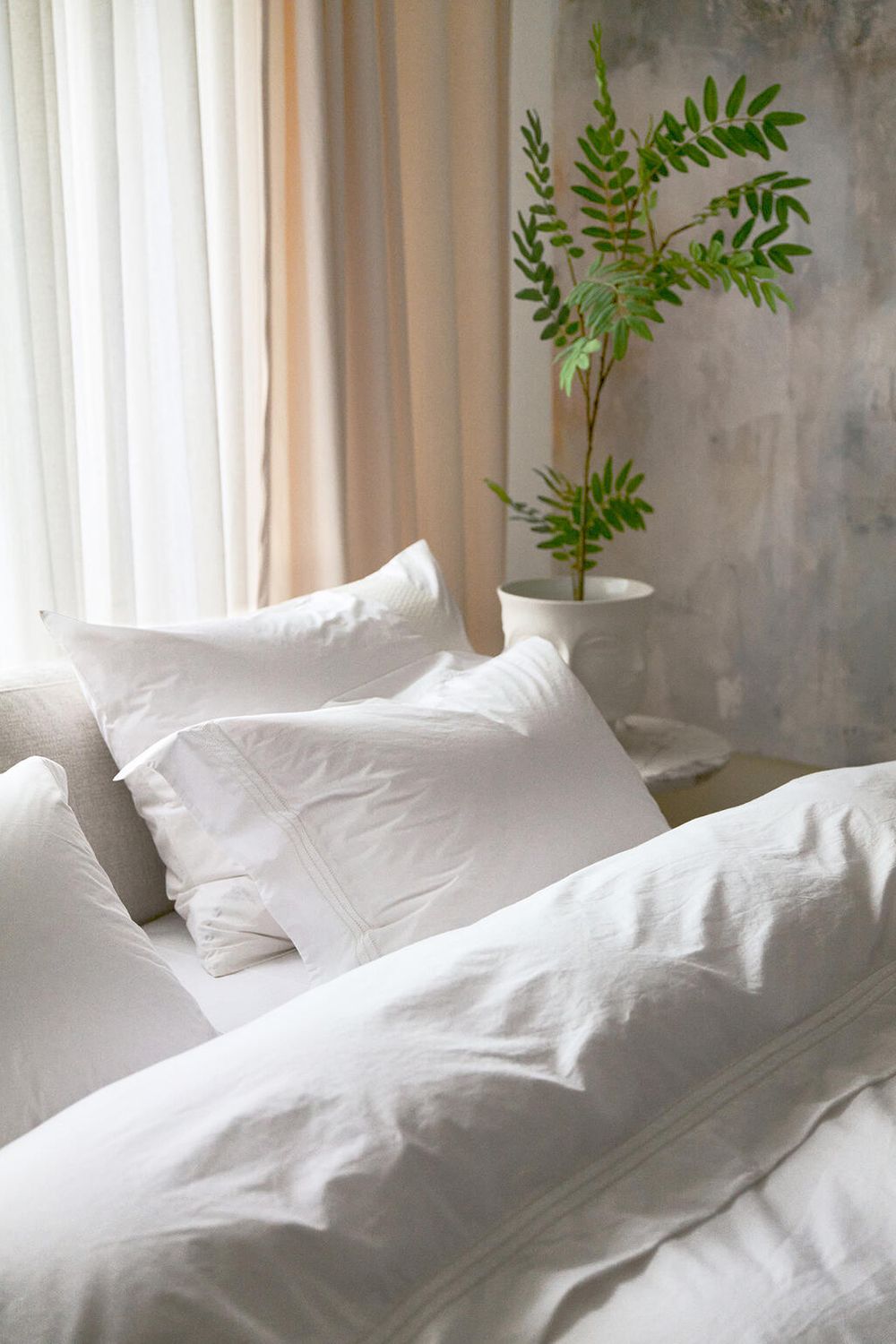 TONE KROKEN LE PETITE HOTELLPUTETREKK - BEIGE