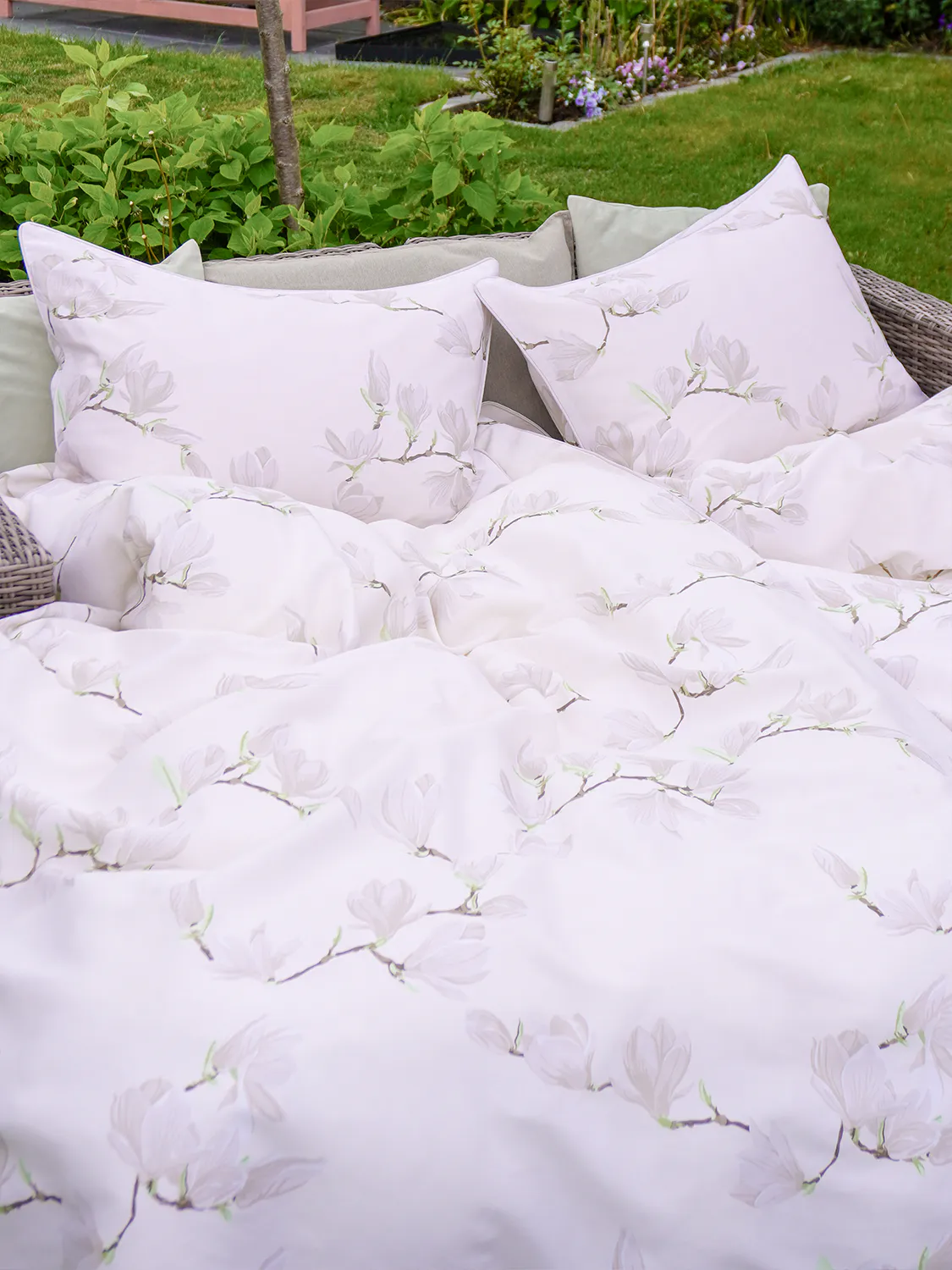 FRU LYNG MAGNOLIA SENGETØY - BEIGE