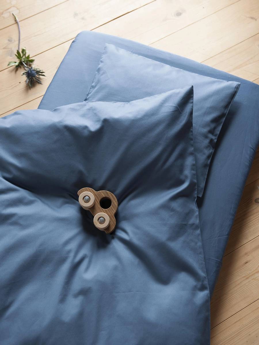 COZY CLOUD SENGETØY - BLÅ